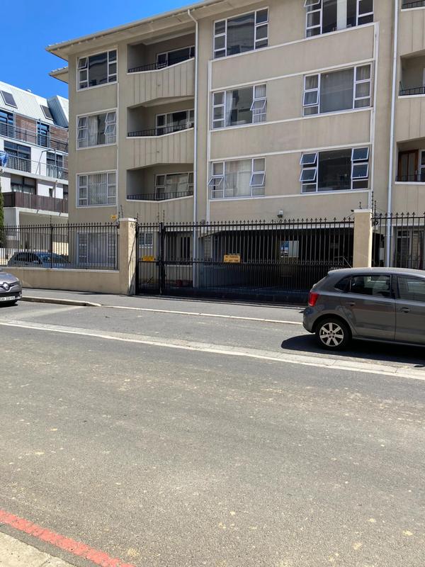1 Bedroom Property for Sale in Observatory Western Cape